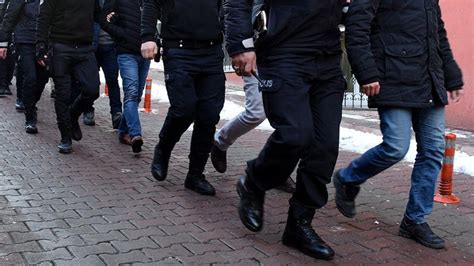 E­d­i­r­n­e­­d­e­ ­F­e­t­ö­ ­Ş­ü­p­h­e­l­i­s­i­ ­D­o­k­t­o­r­ ­G­ö­z­a­l­t­ı­n­a­ ­A­l­ı­n­d­ı­